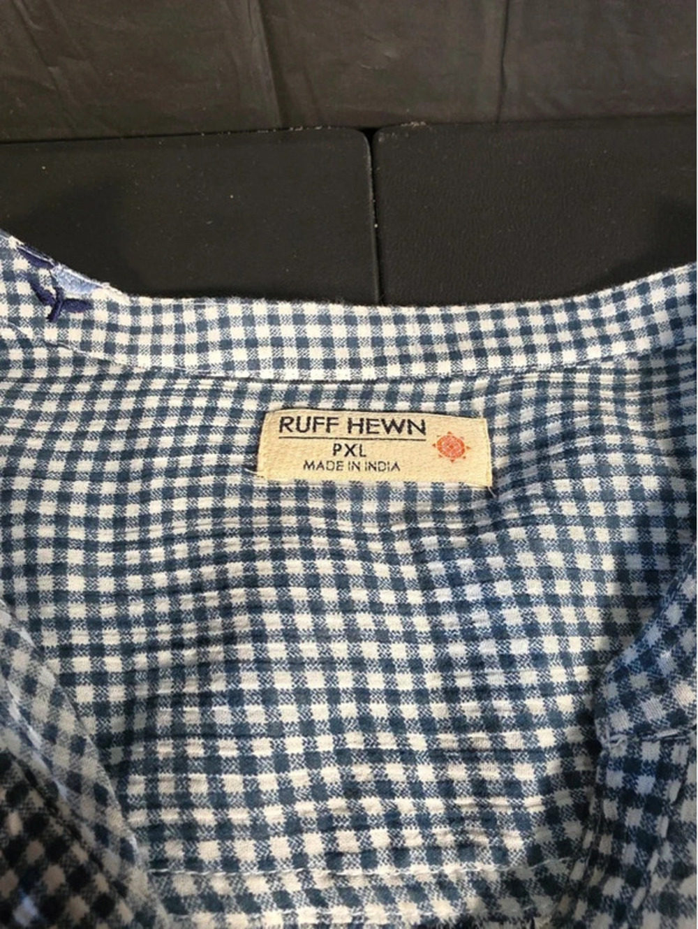 Embroidered shirt - Picture 2 of 6